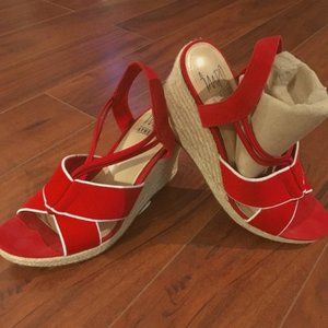 NWOT Impo Tegan Espadrille Wedge Sandal, sz 7.5